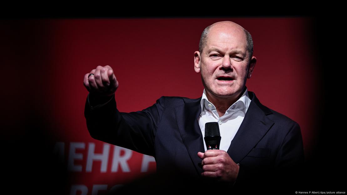 Olaf Scholz duke mbajtur fjalim