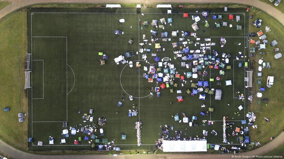 Noćenje studenata na stadionu u Subotici