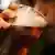 En varios sitios de Canadá pidieron "dejar de suministrar bebidas alcohólicas estadounidenses. (Imagen de archivo 01.03.2024)