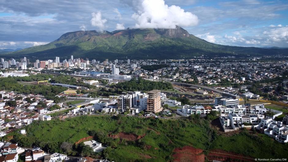 Por que região de Minas Gerais se tornou exportadora de migrantes para os EUA