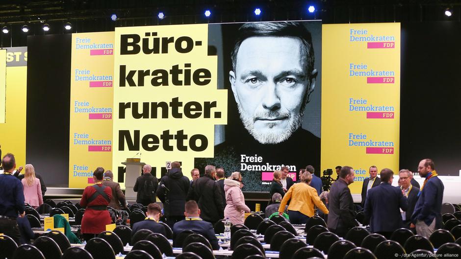 Slogan Liberala pred izbore: Manje birokratije, viša neto-zarada