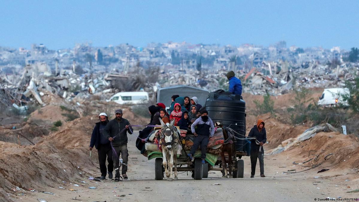 Dakarun Isra'ila sun gama janye wa daga Netzarim na Gaza – DW – 02/09/2025