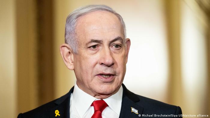 Israel adia libertação de prisioneiros palestinos
