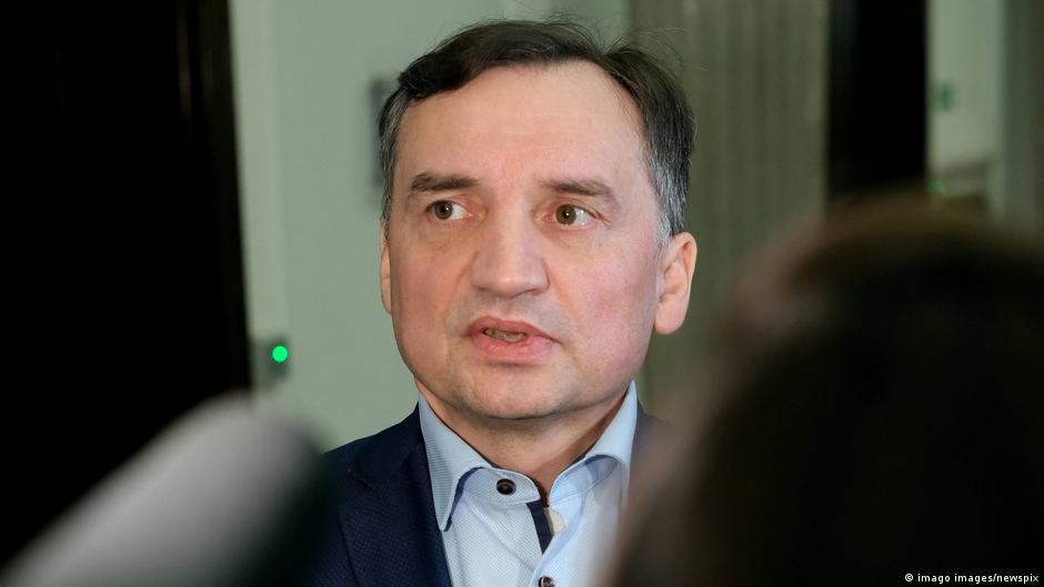 Nowa polityka azylowa Orbana: ochrona dla podejrzanych o korupcję