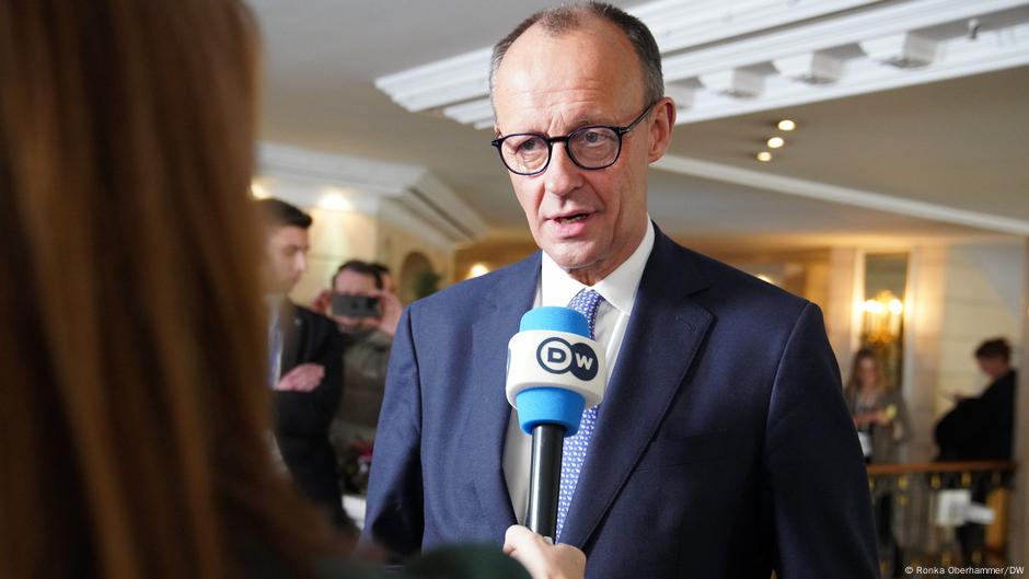 Merz: "Amerikaner stellen demokratische Institutionen in Frage" – DW – 14.02.2025