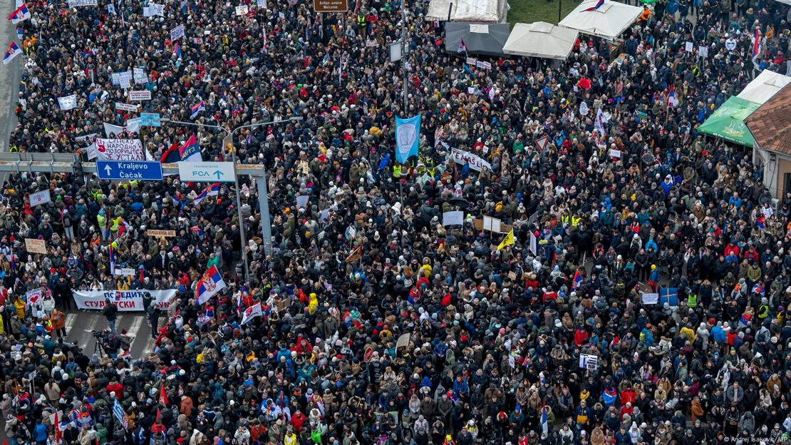 Србија, демонстрации во Крагуевац Србија, демонстрации во Крагуевац