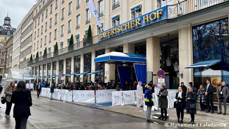 Η AfD επιστρέφει στη Διάσκεψη του Μονάχου