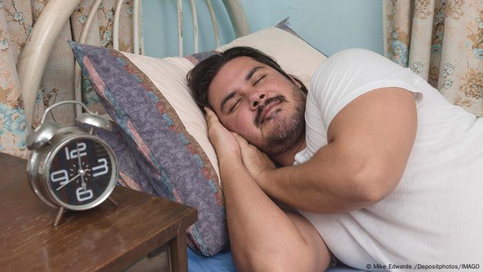 Por que alguns se lembram dos sonhos e outros não?