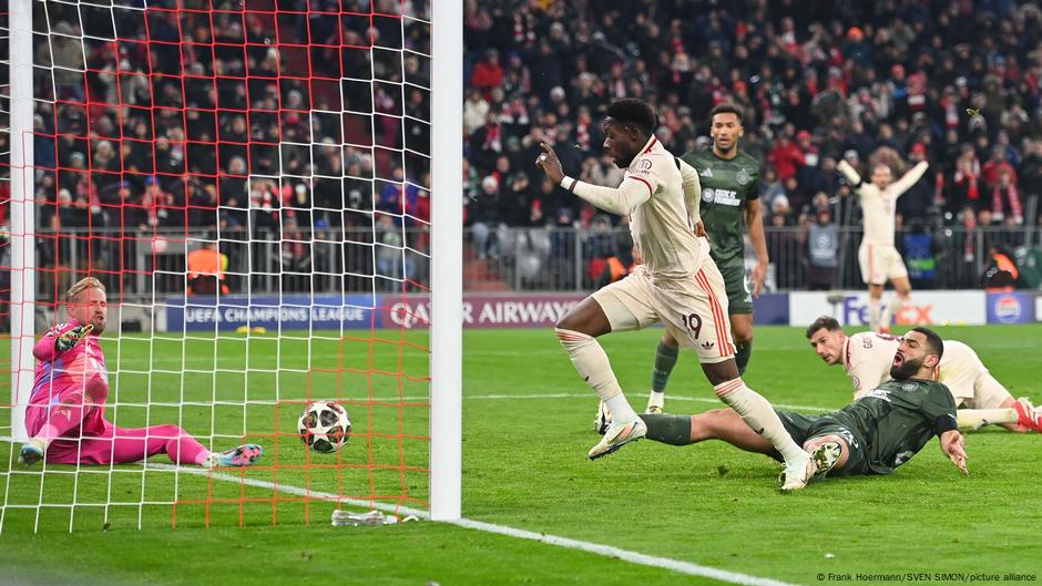 FC Bayern mit Mühe ins Achtelfinale der Champions League