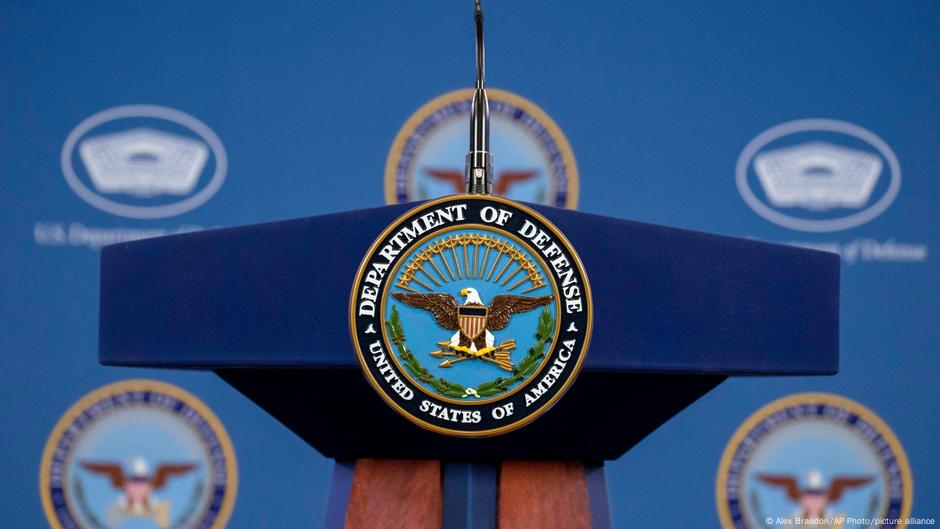 US: Trump to relabel Pentagon as 'Department of War' – DW – 09/05/2025