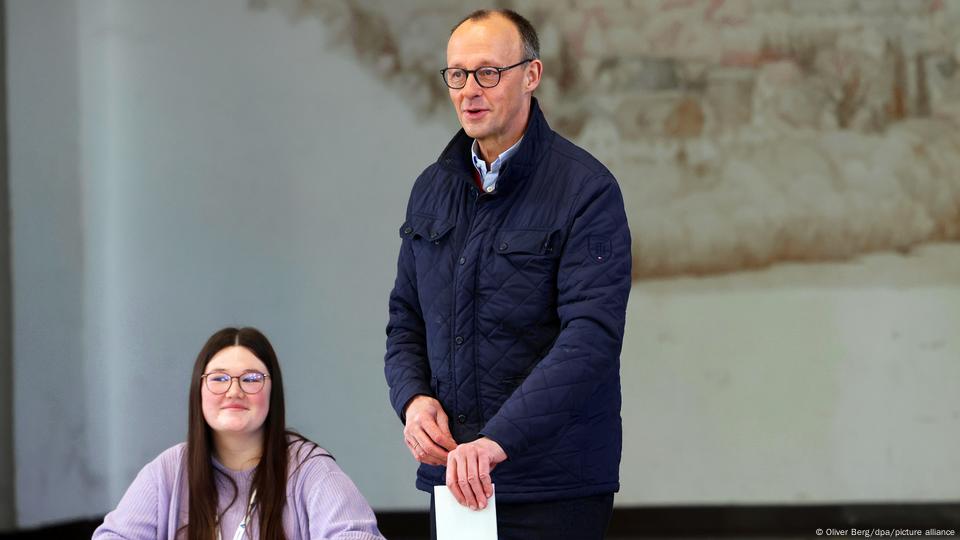 Friedrich Merz casting his vote in Arnsberg, Germany
