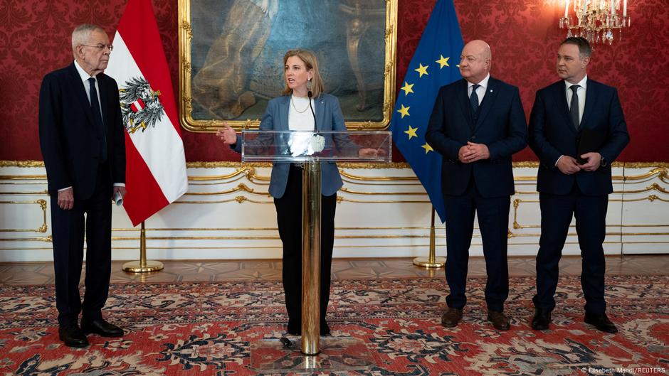 Austria swears in centrist coalition without far right