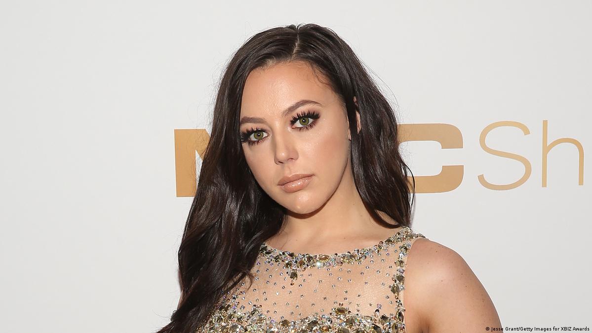 فلم سکس گاییدن دختر افغان خوشگل و حشری