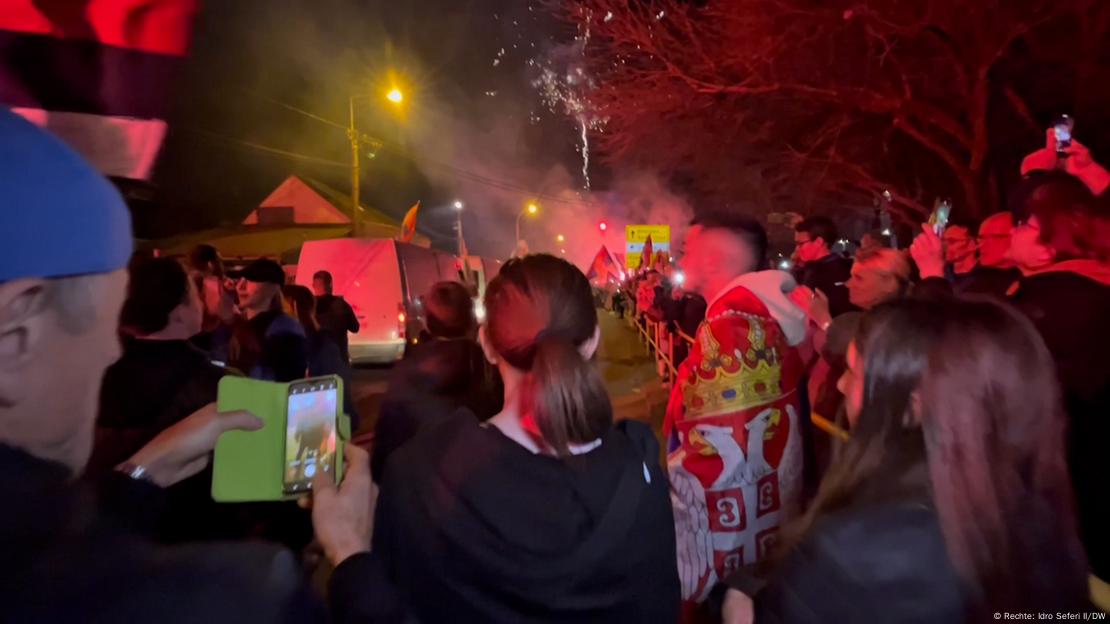 Masë protestuesish në rrugët e Serbisë Masë protestuesish në rrugët e Serbisë