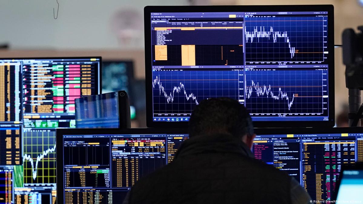 OECD warns of slowing global growth amid trade tensions