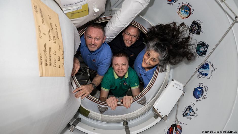NASA astronauts return to Earth after 9 months on ISS DW 03/18/2025