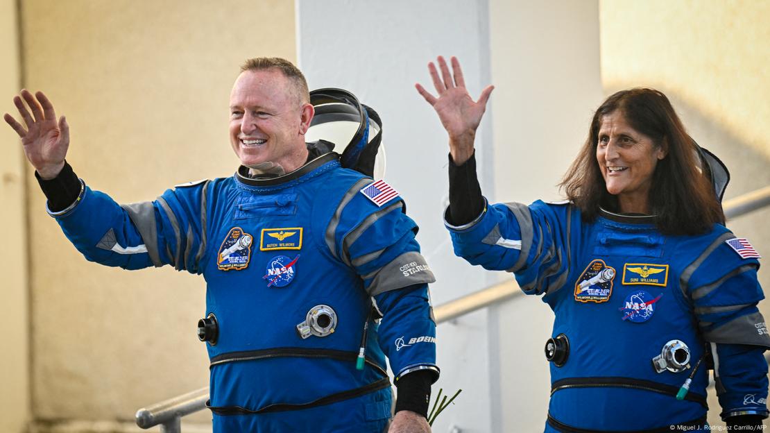 Los astronautas Butch Wilmore (izq.) y Suni Williams. Los astronautas Butch Wilmore (izq.) y Suni Williams.