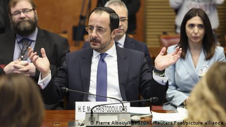 Συνάντηση Χριστοδουλίδη - Μερτς σε μια κρίσιμη συγκυρία