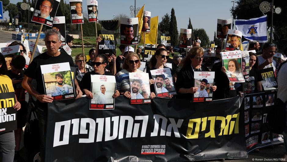 Hamás publica video de dos rehenes israelíes vivos en Gaza – DW – 11/05/2025