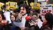 Öğrenciler İmamoğlu'nun gözaltığna alınmasını protesto ediyor. Öğrenciler İmamoğlu'nun gözaltığna alınmasını protesto ediyor.