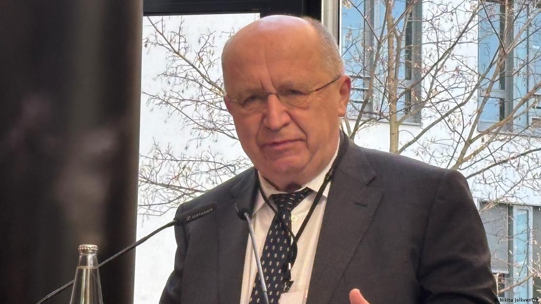 AB'nin Savunma Komiseri Andrius Kubilius