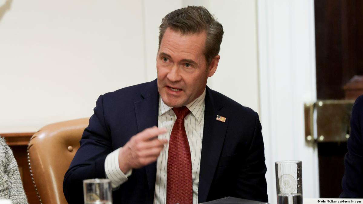 为“群聊门”负责？美国安顾问沃尔茨遭特朗普调职