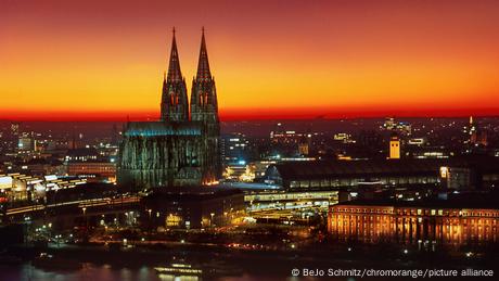 Μετανάστες μεταξύ νοσταλγίας και ευγνωμοσύνης