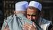 Afghanistan Kabul 2025 | Gläubige umarmen sich nach Eid al-Fitr-Gebet in Shah-Do Shamshira Moschee Afghanistan Kabul 2025 | Gläubige umarmen sich nach Eid al-Fitr-Gebet in Shah-Do Shamshira Moschee