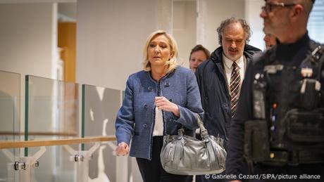 Γαλλία: Προεδρικές εκλογές χωρίς τη Λεπέν