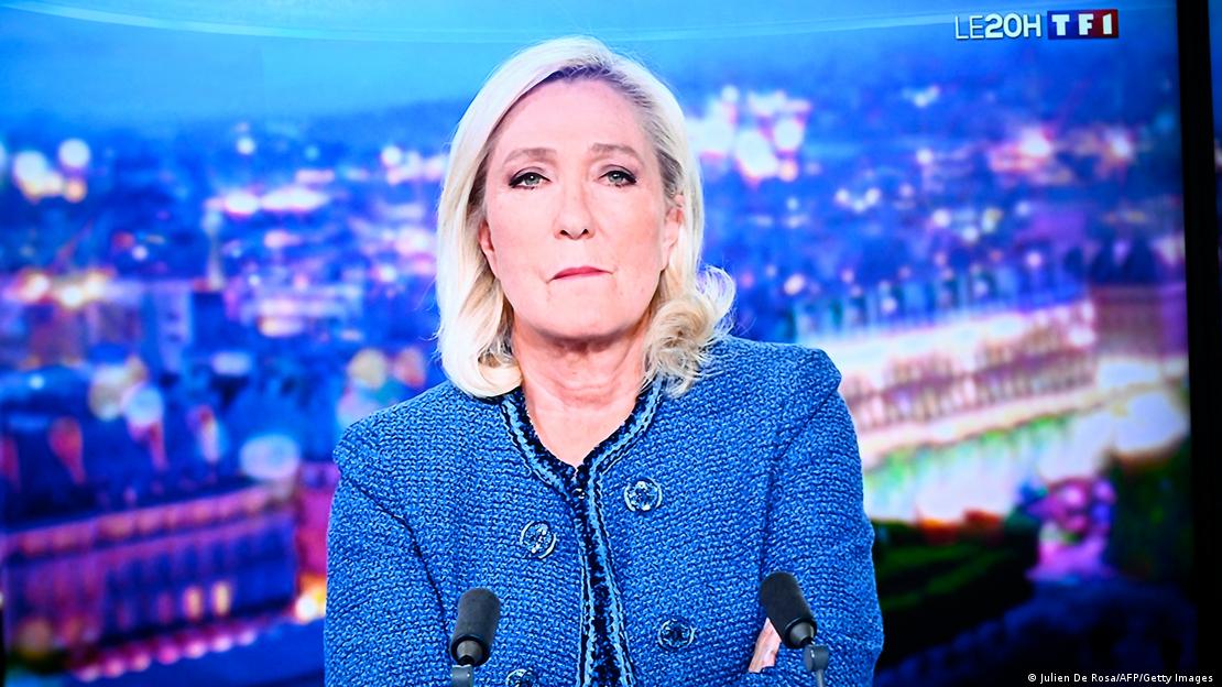 Η Μαρίν Λεπέν σε τηλεοπτική συνέντευξη μετά την καταδίκη της Η Μαρίν Λεπέν σε τηλεοπτική συνέντευξη μετά την καταδίκη της