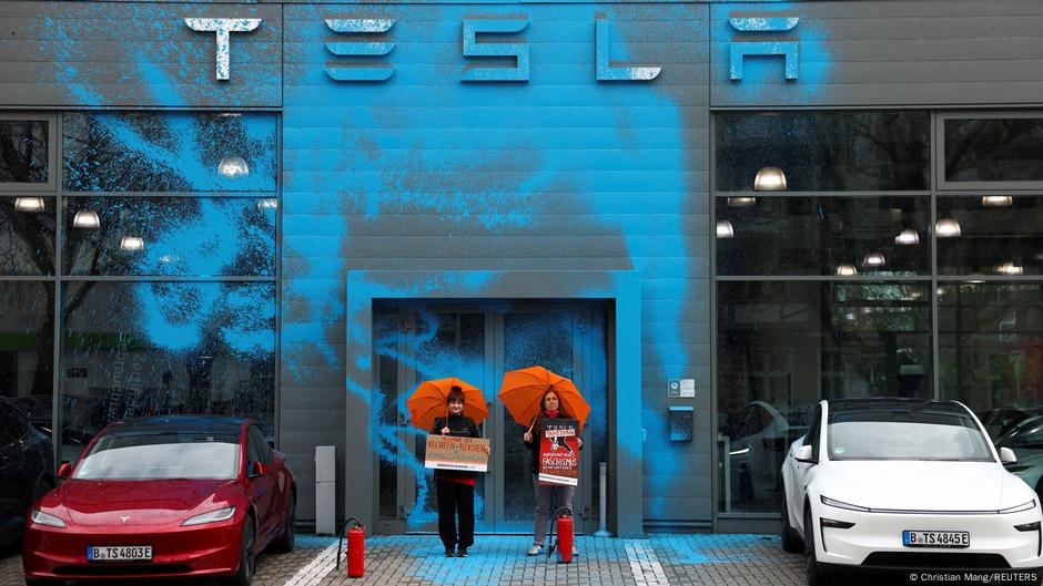 Auf Wiedersehen! Are Germans done with Tesla? – DW – 04/16/2025