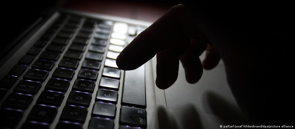 Ao contrário do que se costuma imaginar, não existe um perfil único que sirva para identificar pessoas envolvidas no aliciamento de crianças