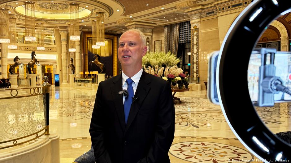 Who is Russian Kremlin operative Kirill Dmitriev? DW 11/26/2025