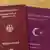 Pasaporta gjermane dhe turke - pamja e kapakut