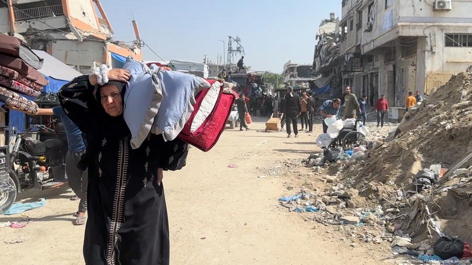 حماس مستعدة للتفاوض ومنظمات تطالب بدخول المساعدات إلى غزة