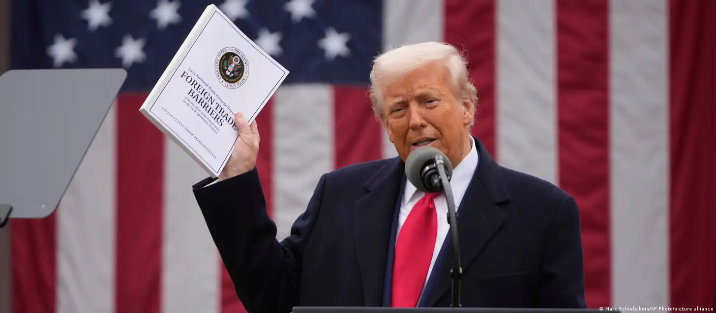 特朗普关税被裁定“越权”意味着什么？