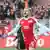 Union Berlins Benedict Hollerbach (Foto) feiert mit ausgebreiteten Armen seinen Siegtreffer beim Spiel gegen Wolfsburg