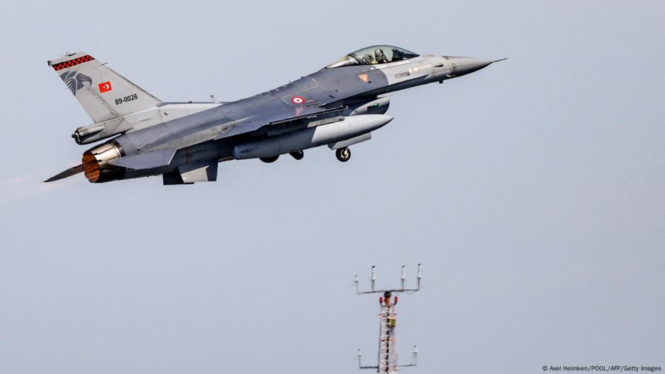 Turquía cierra puertos y espacio aéreo a naves de Israel – DW – 30/08/2025