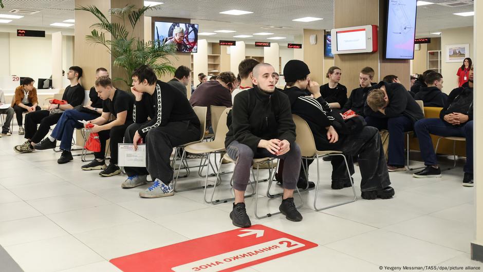 Rusia po rekruton me dhunë ushtarë nga territoret e pushtuara