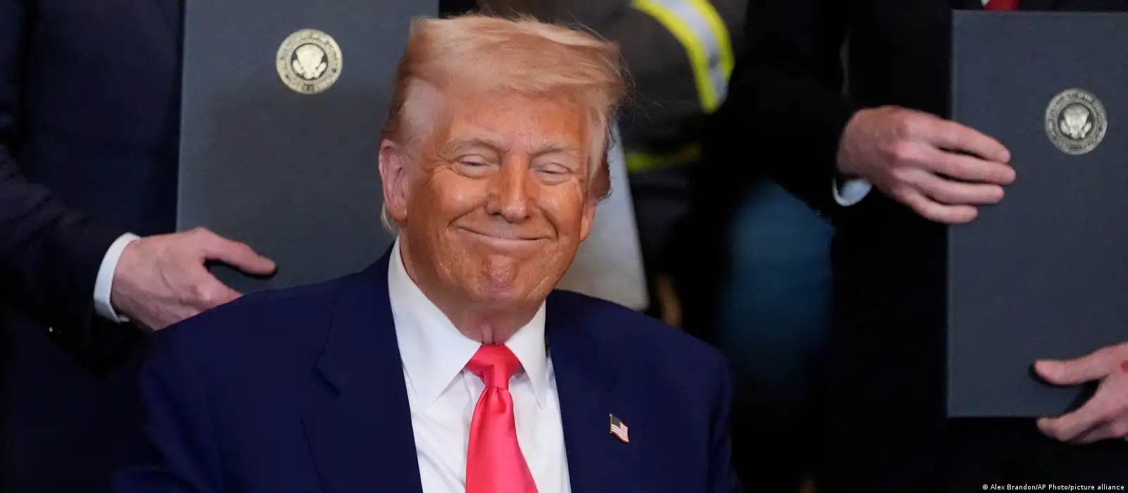 为什么特朗普所谓“对等关税”其实并不对等？