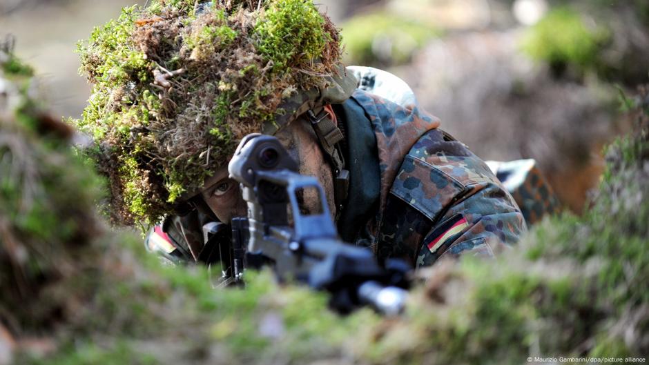 Germany plans voluntary military service