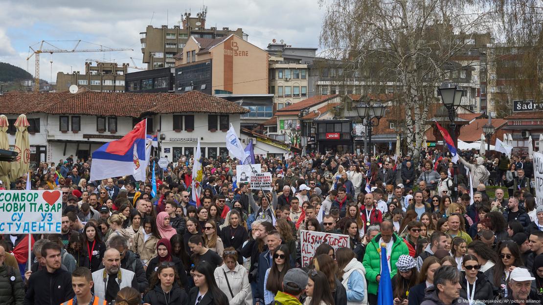 Протест на граждани в Нови пазар на  12.4. 2025