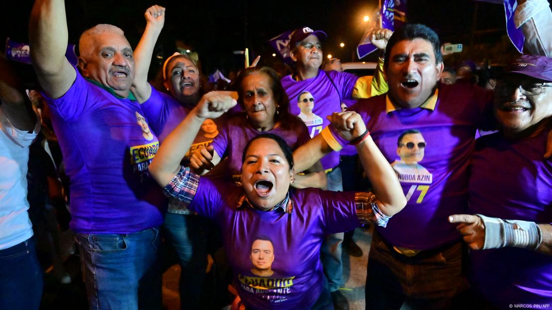 Los festejos por el triunfo electoral de Daniel Noboa también se dieron en las calles de Guayaquil. Los festejos por el triunfo electoral de Daniel Noboa también se dieron en las calles de Guayaquil.