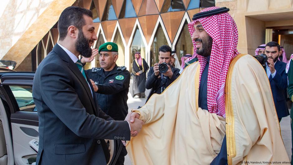 الرياض تضخ استثمارات بـ 6 مليارات دولار بسوريا.. لماذا الآن؟