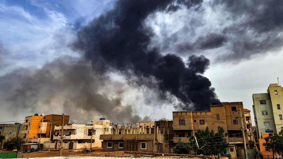 العفو الدولية تتهم الإمارات بتزويد "الدعم السريع" السودانية بأسلحة صينية