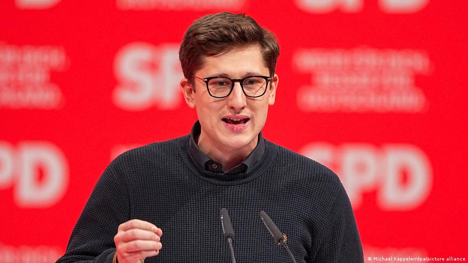 Predsedavajući omladine SPD-a Filip Tirmer, na kongresu SPD sredinom januara izjasnio se protiv koalicije sa demohrišćanima