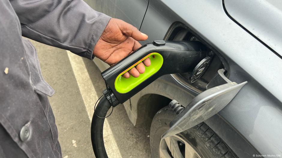 Električnih automobila je sve vše širom sveta, a u skladu s tim i potreba za retkim sirovinama sve je veća