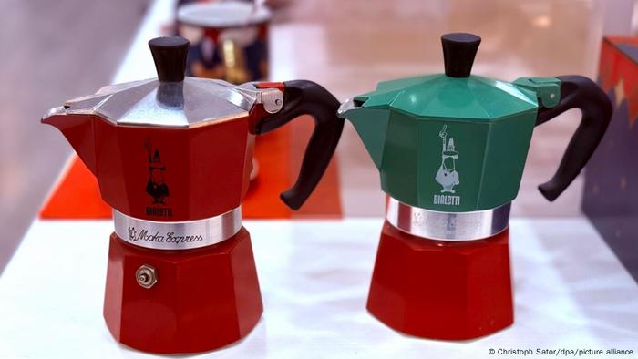 Sobre: Criadora da cafeteira moka italiana,...