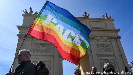 Deutschland: Ostermärsche im Schatten der Kriege