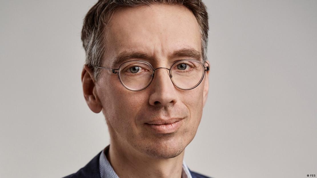 Christos Katsioulis, Leiter des Büros der Friedrich-Ebert-Stiftung